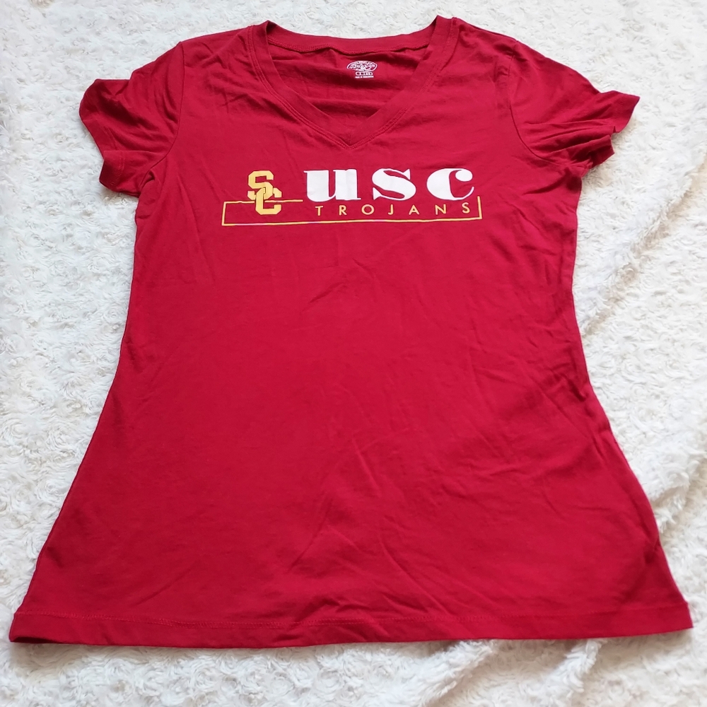 USC Trojans Red V-neck Capped sleeve t-shirt Academia University "Fight On"